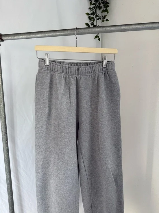 TNA cozy sweats - Picture 3 of 3